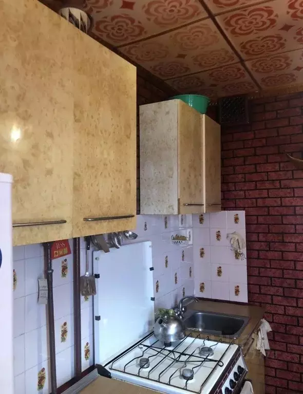 2-к кв. Волгоградская область, Волжский ул. Александрова, 41 (50.3 м) - Фото 0