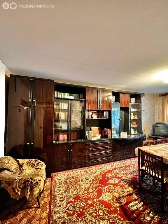 3-комнатная квартира: Энгельс, Зелёный переулок, 22 (62.5 м) - Фото 1