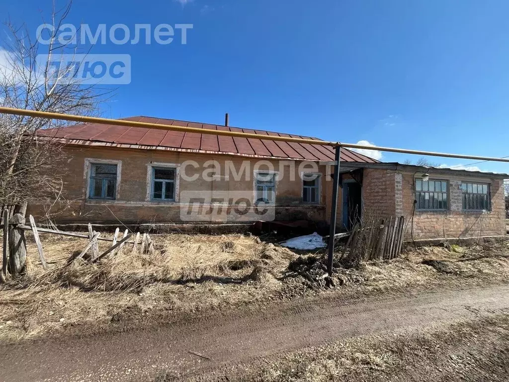 Дом в Липецкая область, Задонский район, Кашарский сельсовет, д. ... - Фото 0