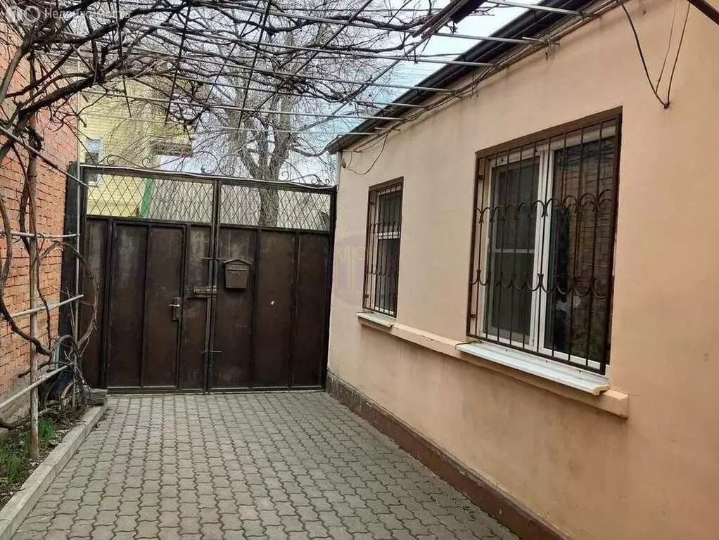Дом в Ростов-на-Дону, микрорайон Берберовка, Егорлыкский переулок, 4А ... - Фото 1