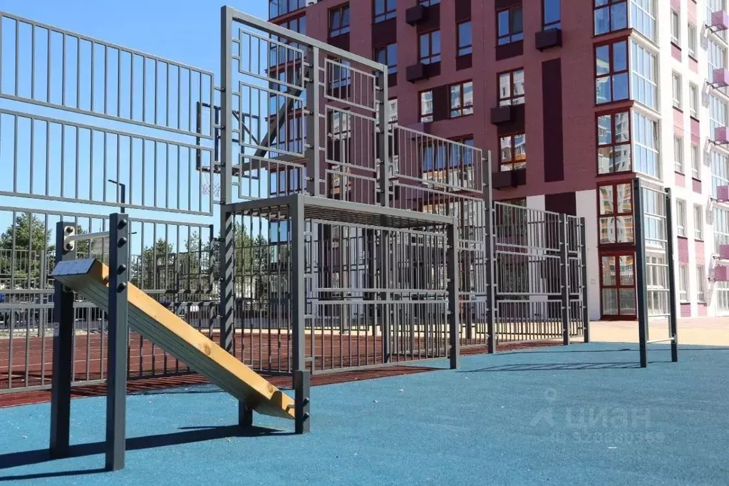 3-к кв. Брянская область, Брянск ул. Комарова, 47 (60.88 м) - Фото 0