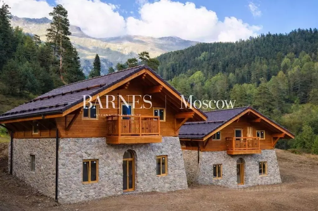 Дом в Карачаево-Черкесия, Зеленчукский район, с. Архыз  (122 м) - Фото 2