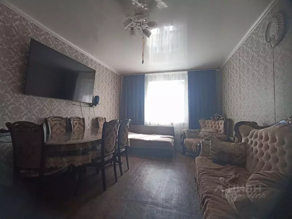 Дом в Ставропольский край, Изобильненский муниципальный округ, Спорный ... - Фото 0