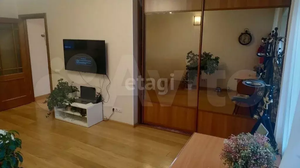 1-к. квартира, 35 м, 4/5 эт. - Фото 1