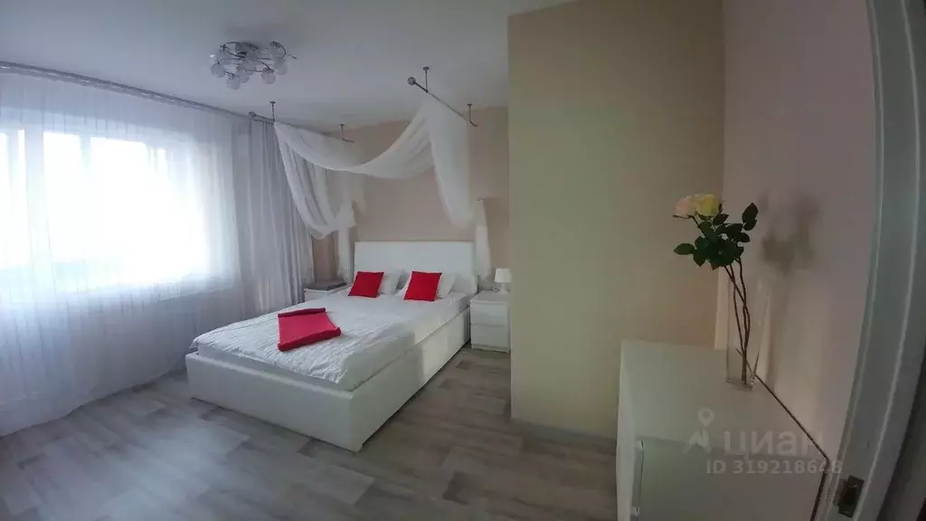 1-к кв. Ульяновская область, Ульяновск ул. Федерации, 130А (56.0 м) - Фото 1