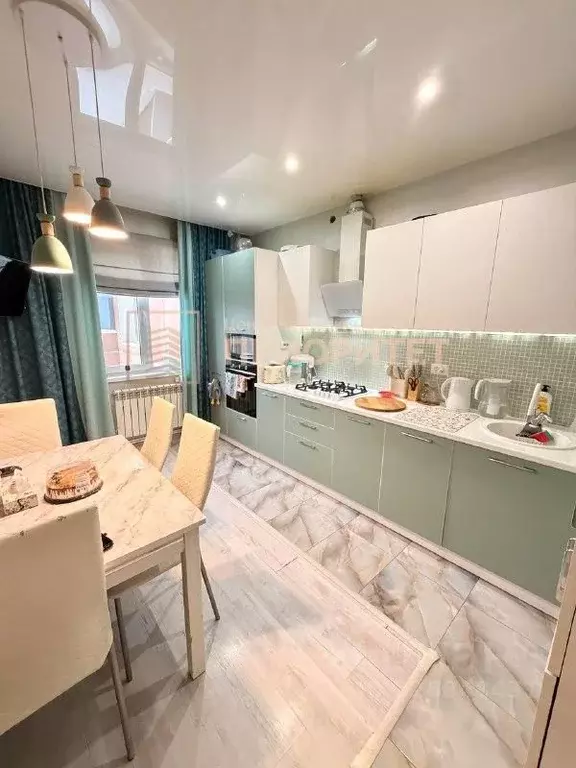 3-к кв. Саха (Якутия), Якутск ул. Кальвица, 30 (89.0 м) - Фото 1