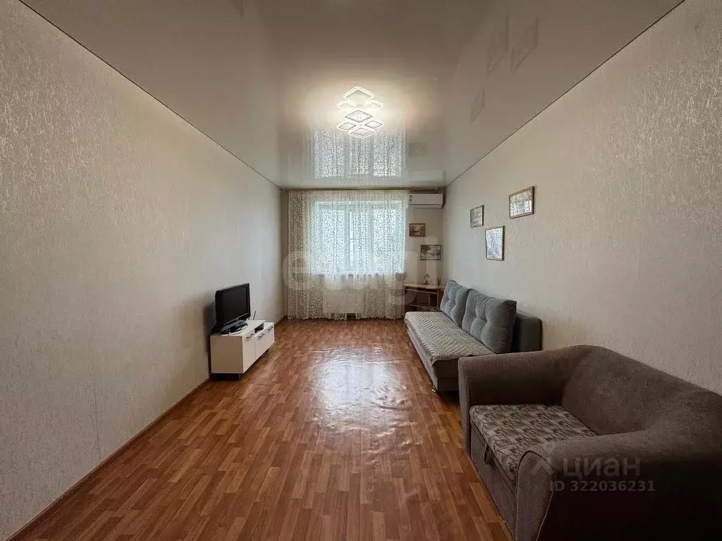 1-к кв. Татарстан, Казань ул. Баки Урманче, 10 (53.5 м) - Фото 1