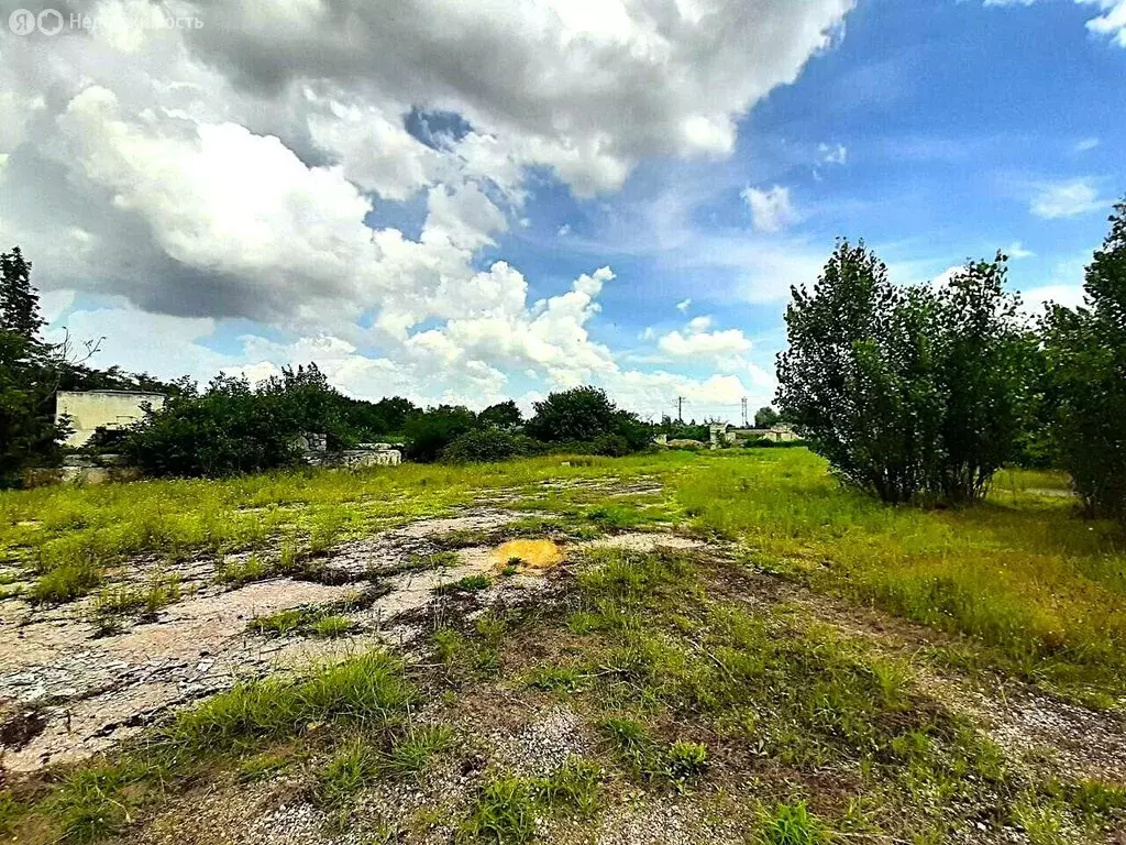 Участок в Евпатория, Эскадронная улица (900 м) - Фото 0