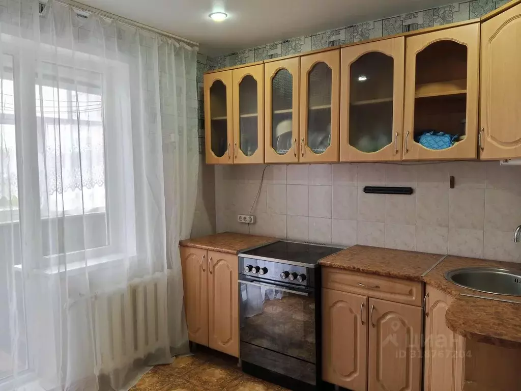 2-к кв. Курганская область, Курган Заозерный жилрайон, 1-й мкр, 27 ... - Фото 0