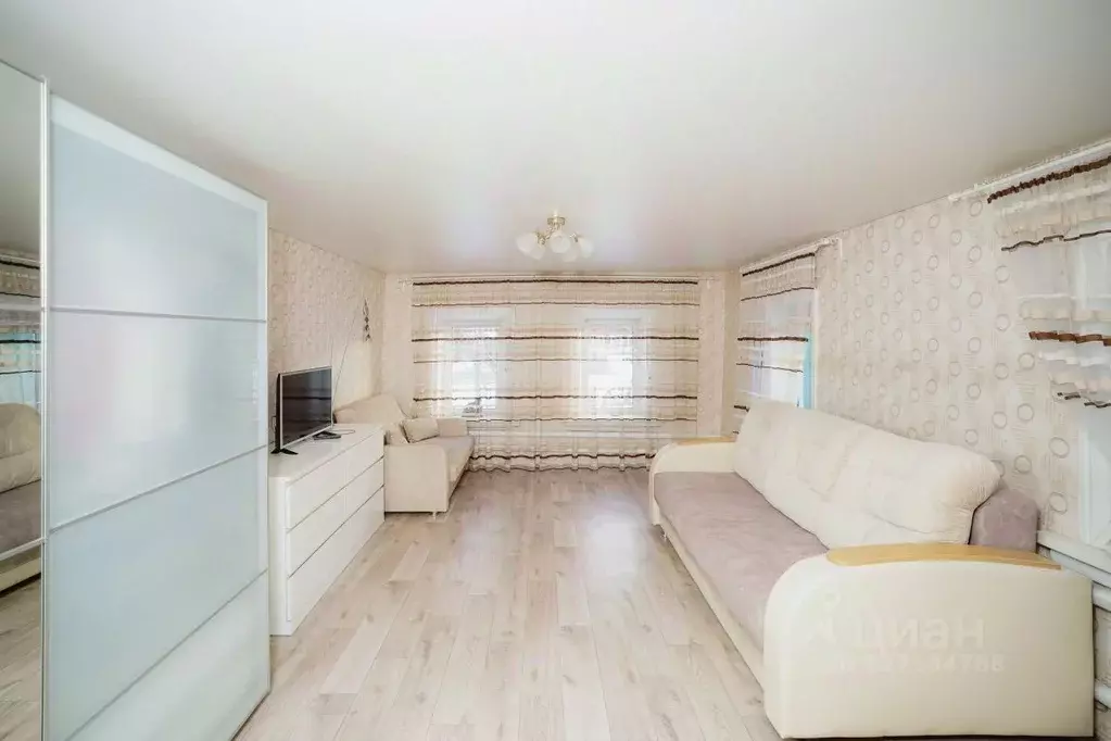 Дом в Омская область, Любинский район, Красный Яр рп Школьная ул., 4 ... - Фото 2