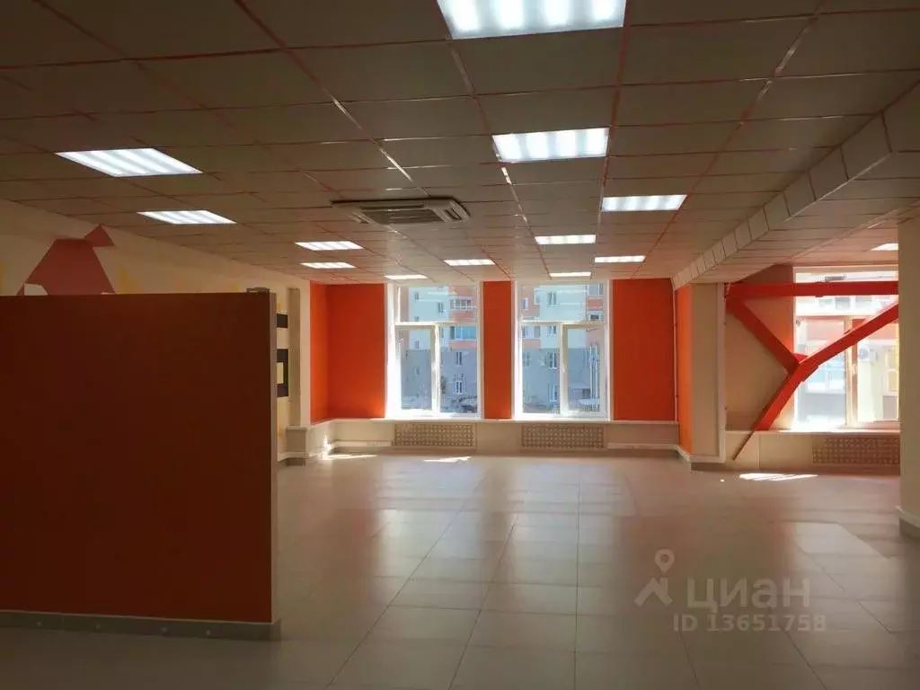 Офис в Владимирская область, Владимир ул. Мира (148 м) - Фото 0