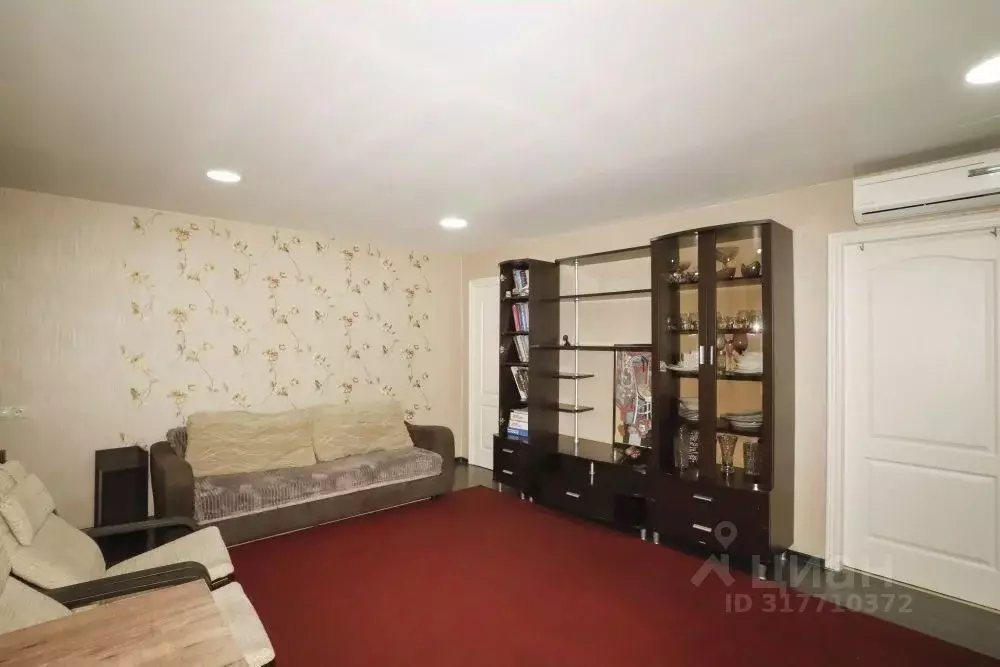 3-к кв. Иркутская область, Иркутск ул. Баррикад, 54Д (57.0 м) - Фото 1