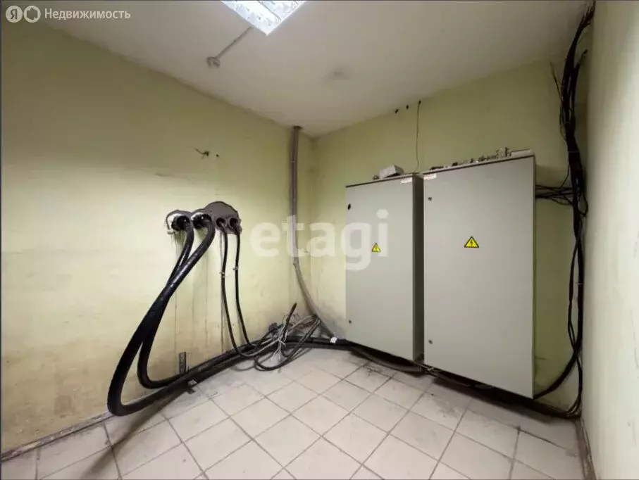 Помещение свободного назначения (777 м) - Фото 1