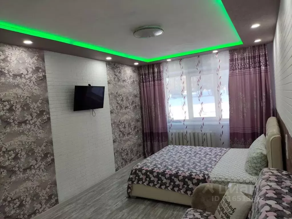 1-к кв. Иркутская область, Братск бул. Космонавтов, 8 (30.0 м) - Фото 0
