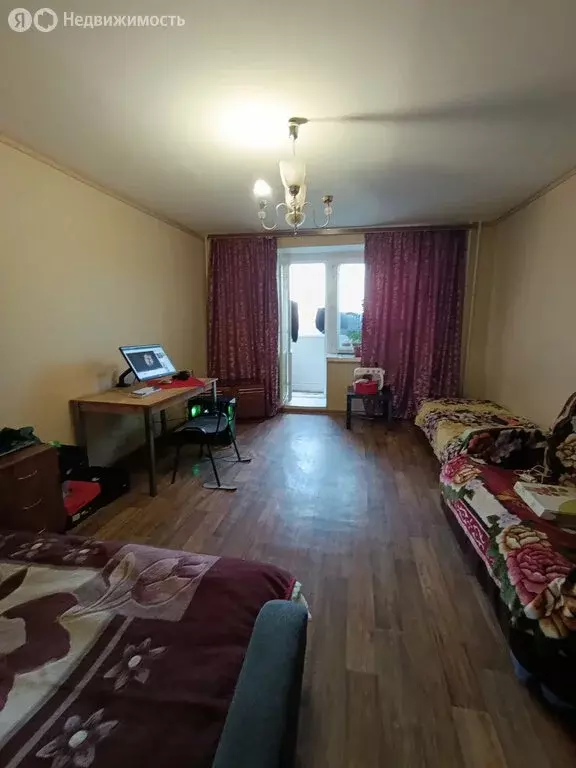 1-комнатная квартира: Набережные Челны, улица Аделя Кутуя, 3 (42 м) - Фото 0