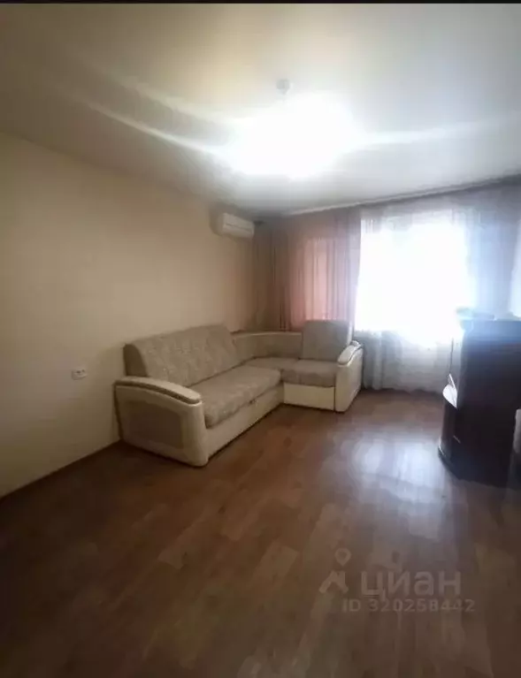 1-к кв. Самарская область, Новокуйбышевск ул. Суворова, 13А (30.0 м) - Фото 0