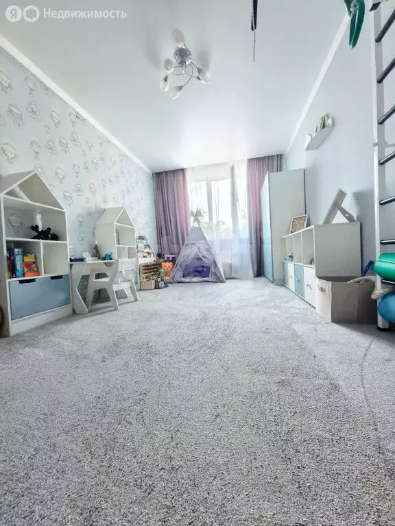 3-комнатная квартира: Ставрополь, улица Рогожникова, 19/5 (92 м) - Фото 0