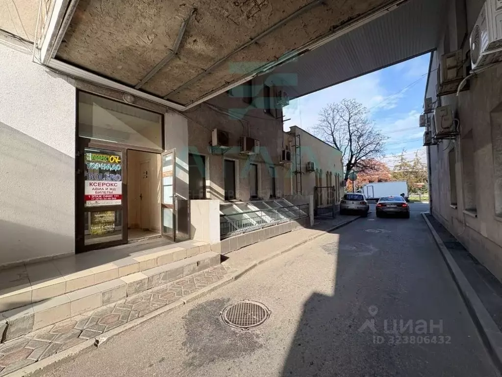 Торговая площадь в Крым, Симферополь просп. Кирова, 29/1 (33 м) - Фото 2