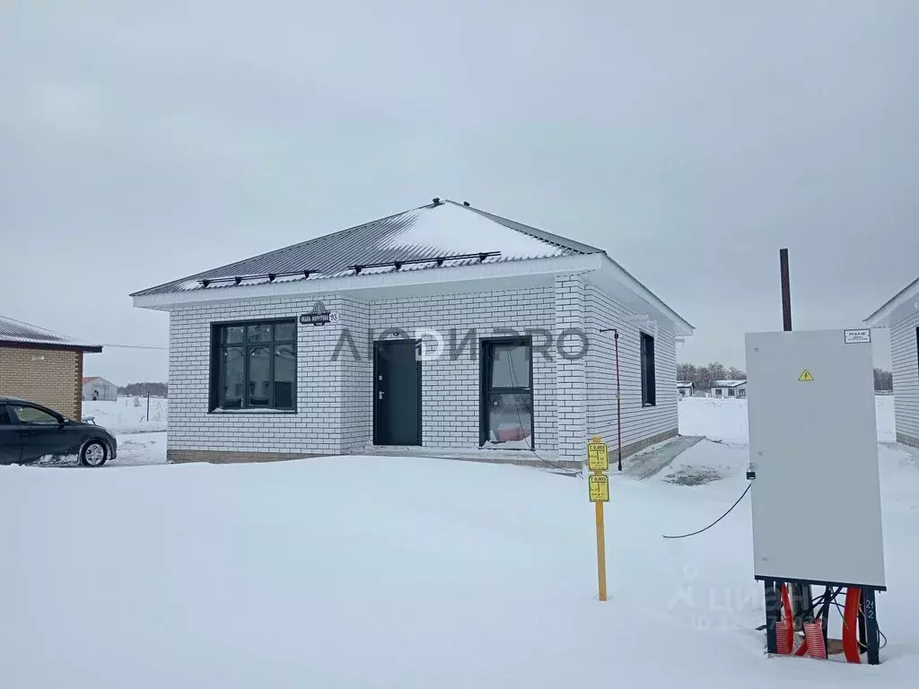 Дом в Алтайский край, Первомайский район, с. Фирсово ул. Ивана ... - Фото 1