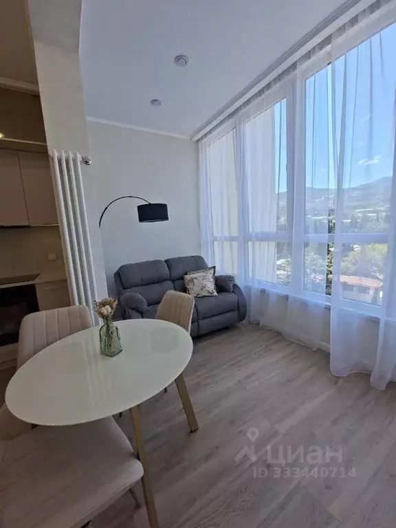 3-к кв. Крым, Ялта ул. Соханя, 16/1 (60.0 м) - Фото 1