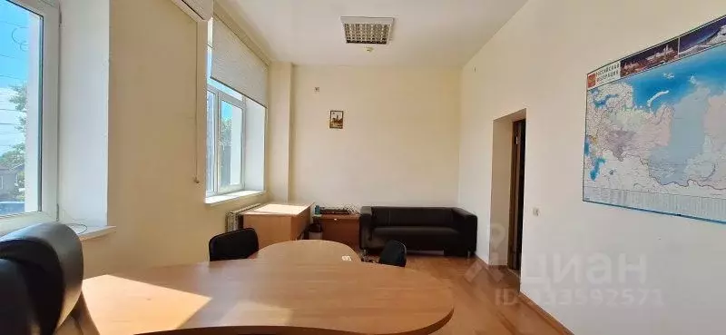 Офис в Краснодарский край, Крымск ул. Кирова, 101Д (16 м) - Фото 2