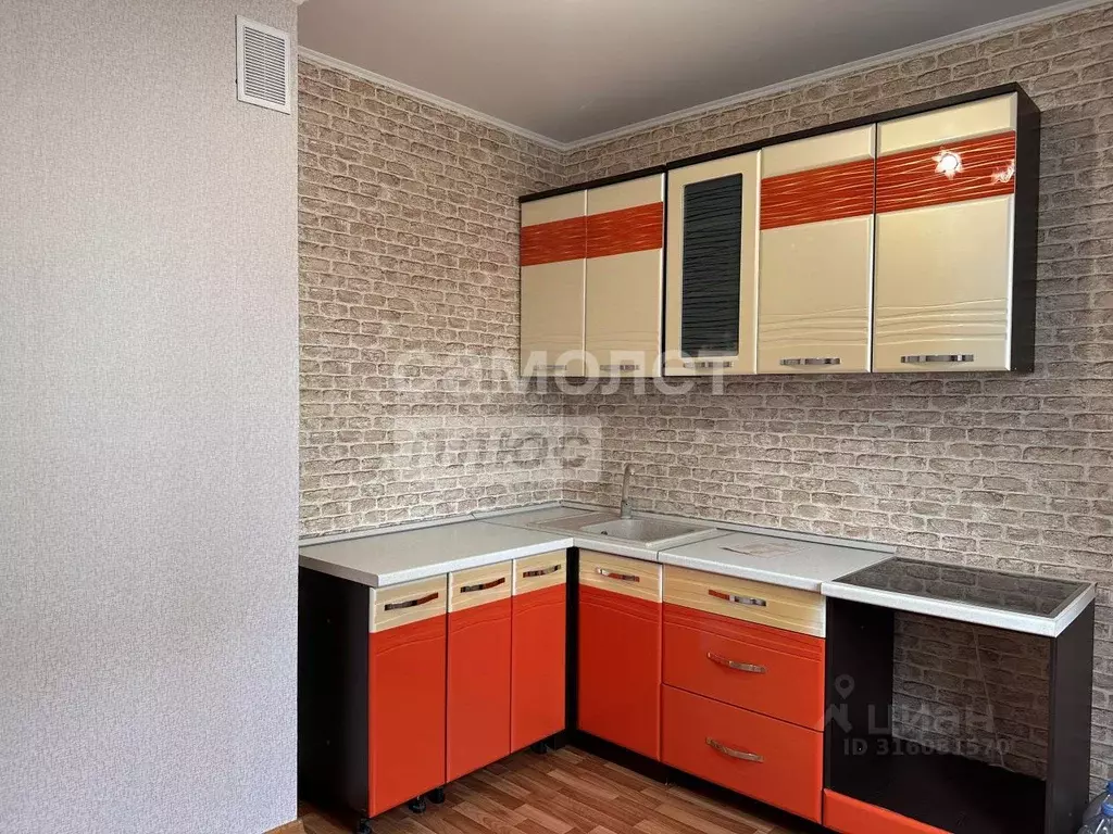 3-к кв. Курская область, Курск просп. Победы, 40 (77.2 м) - Фото 1