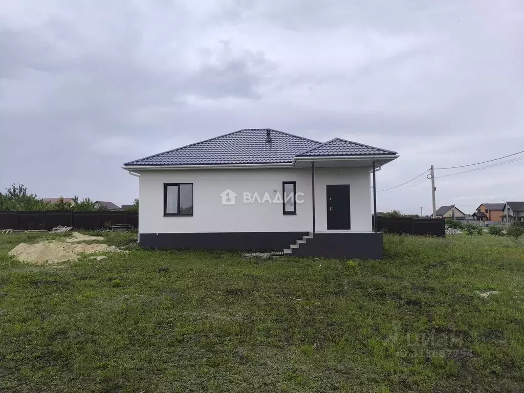 Дом в Белгородская область, Белгородский район, с. Стрелецкое ул. ... - Фото 0