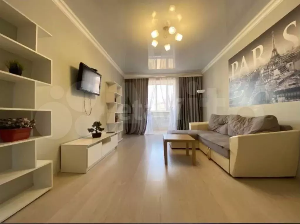 2-к. квартира, 72 м, 3/9 эт. - Фото 1