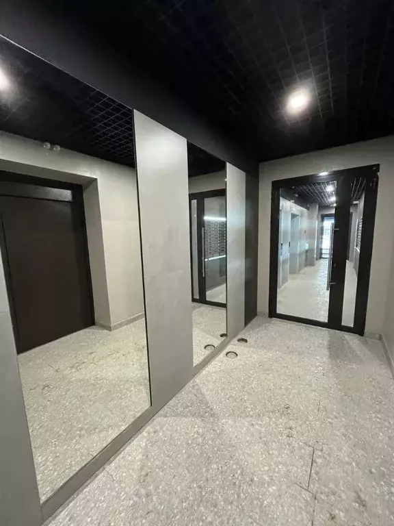 3-к кв. Омская область, Омск ул. Герцена, 99 (82.5 м) - Фото 1
