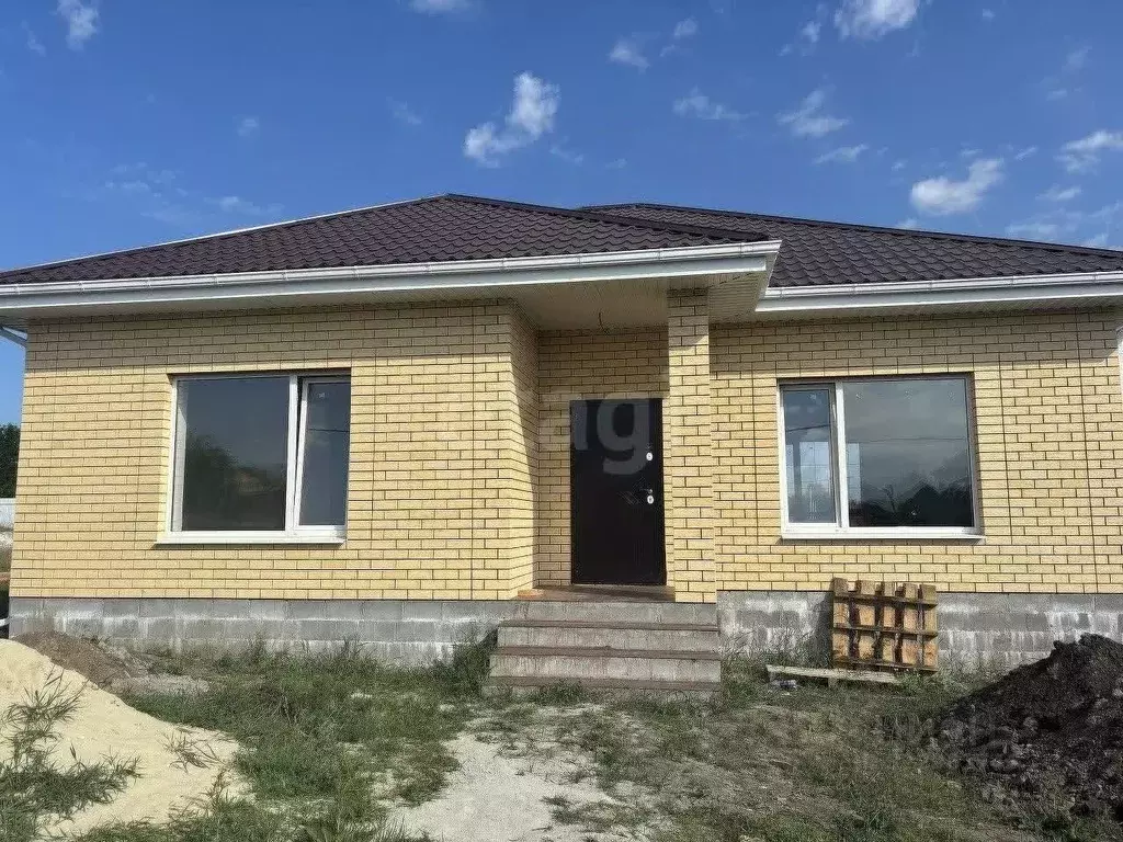 Дом в Белгородская область, Белгородский район, Пушкарское с/пос, с. ... - Фото 1