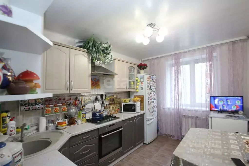 2-к кв. Калужская область, Калуга ул. Гурьянова, 18к1 (67.7 м) - Фото 0