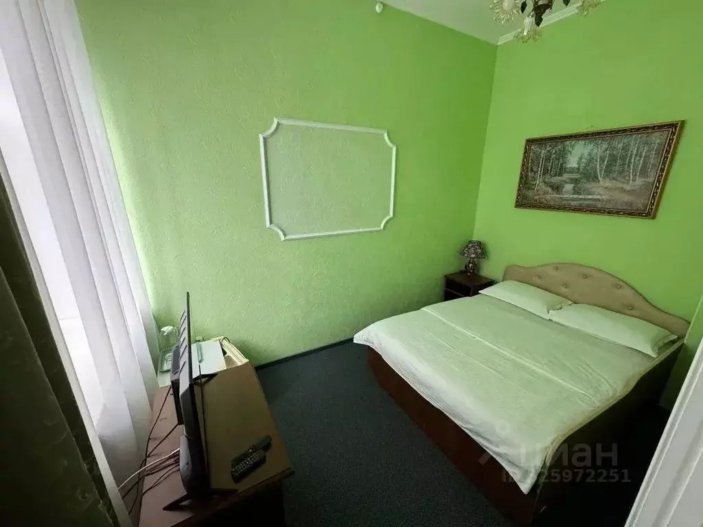 Комната Курганская область, Курган Советская ул., 71 - Фото 1