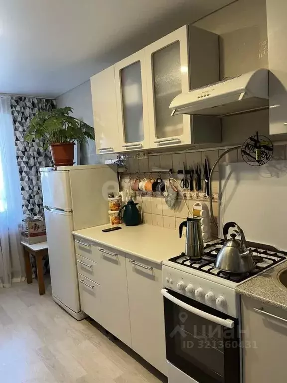 Дом в Псковская область, Псковский район, Писковичская волость, д. ... - Фото 1