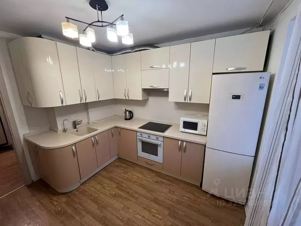 2-к кв. Санкт-Петербург пос. Парголово, ул. Федора Абрамова, 4 (55.9 ... - Фото 1