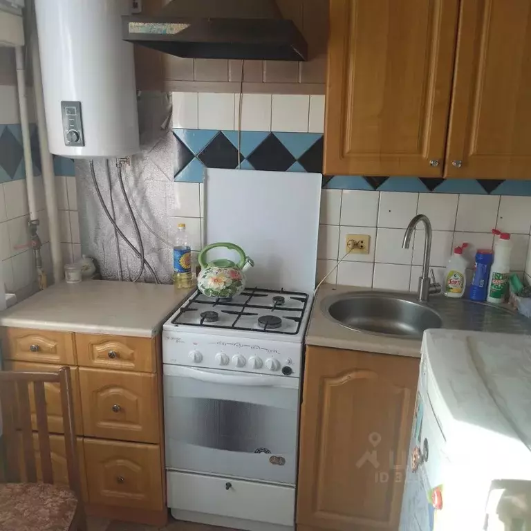 3-к кв. Саратовская область, Саратов Миллеровская ул., 69 (51.2 м) - Фото 0