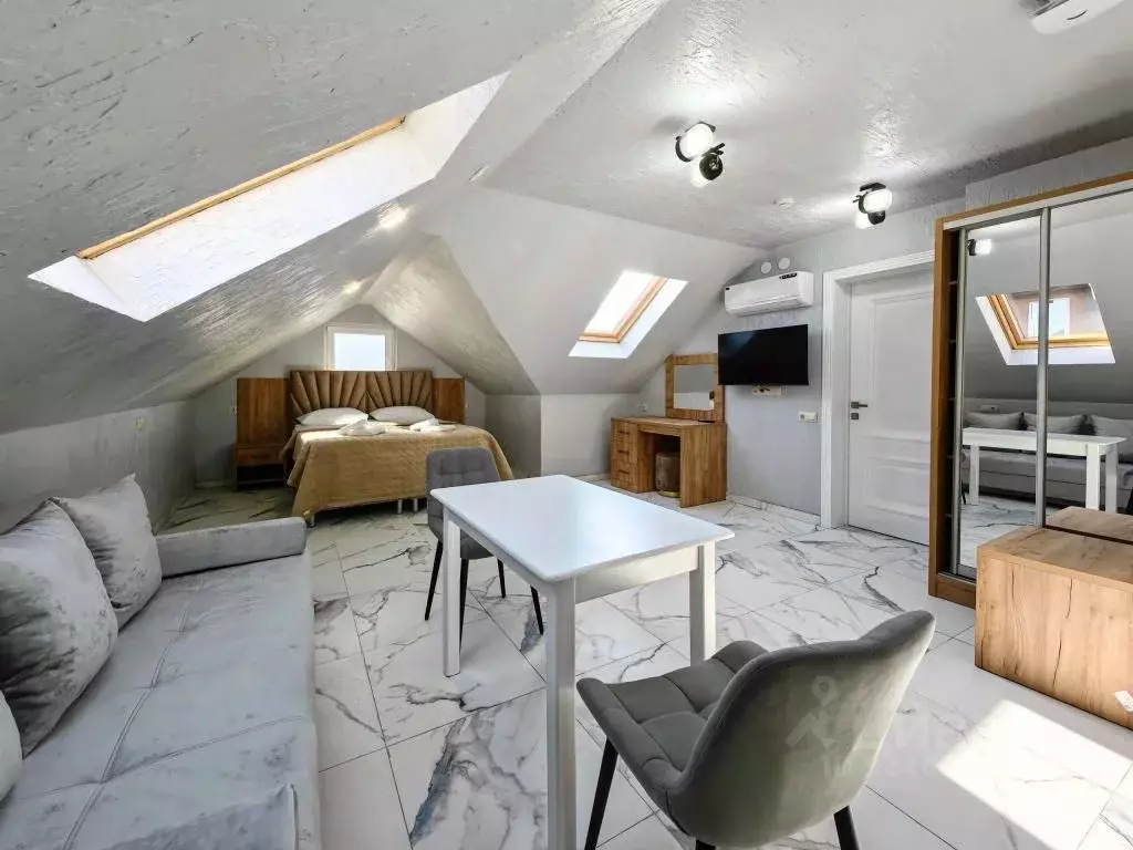 1-к кв. Краснодарский край, Сочи Красная Поляна пгт, ул. Заповедная, ... - Фото 1