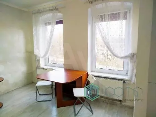 1-к. квартира, 27 м, 4/4 эт. - Фото 0