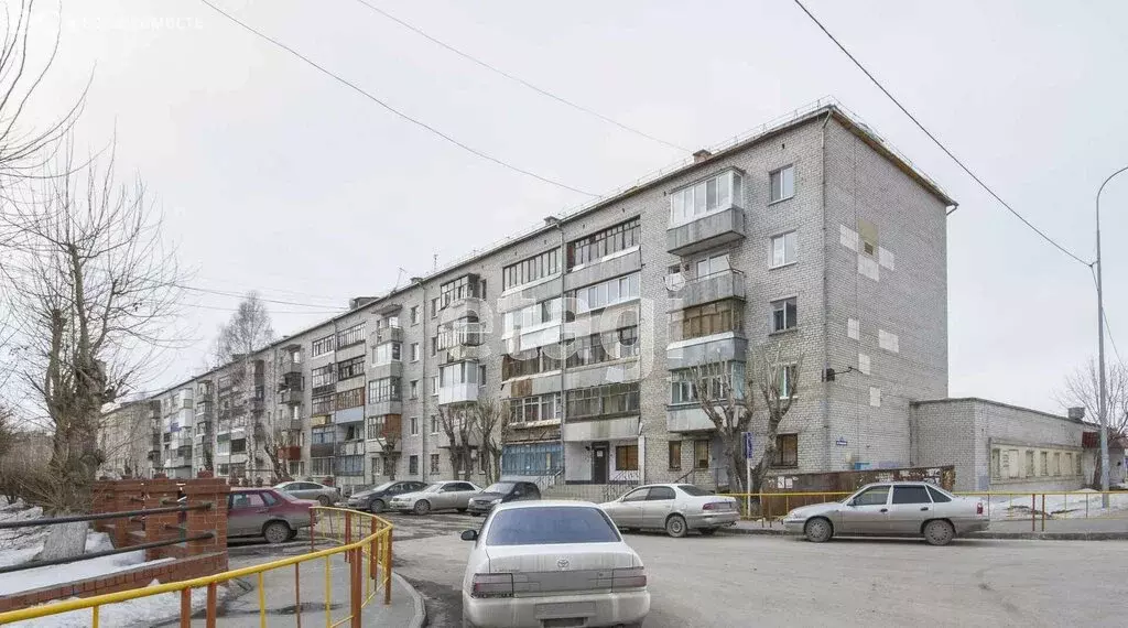 3-комнатная квартира: Тюмень, Станционная улица, 18А (61.8 м) - Фото 1