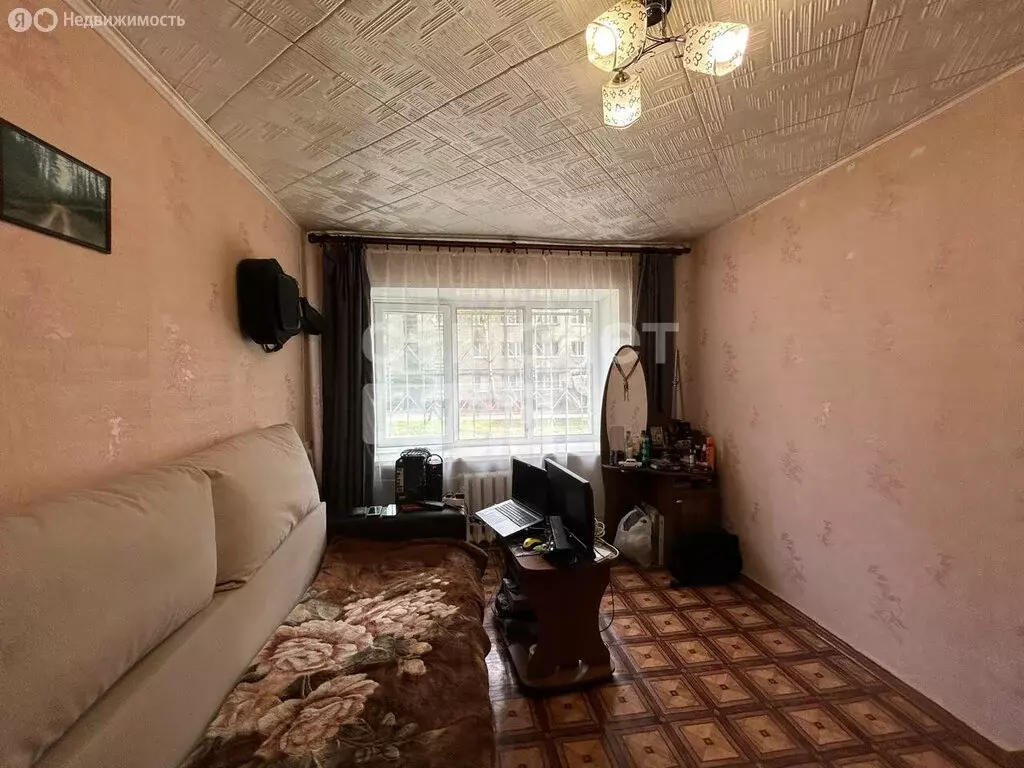 1к в 5-комнатной квартире (12.6 м) - Фото 0