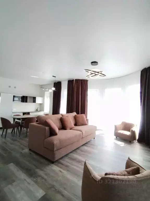 3-к кв. Алтайский край, Белокуриха Зеленая ул., 14 (145.0 м) - Фото 0