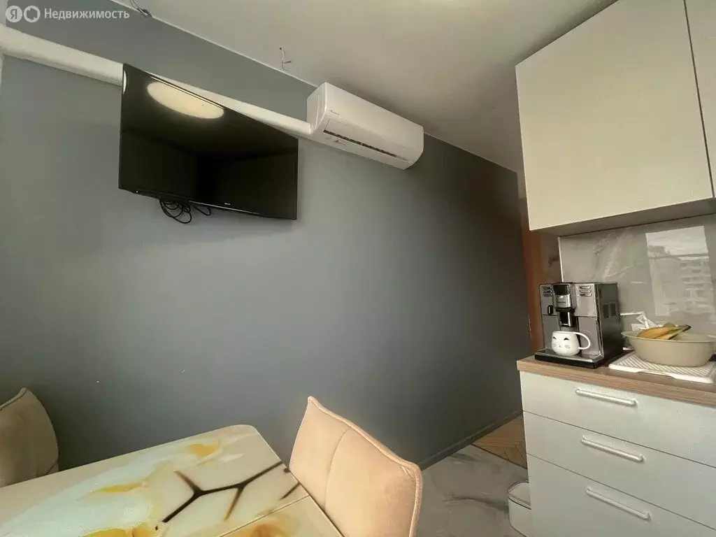 4-комнатная квартира: Москва, Перекопская улица, 26 (63 м) - Фото 2