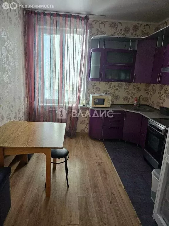 1-комнатная квартира: Белгород, улица Шаландина, 4к1 (46.5 м) - Фото 2