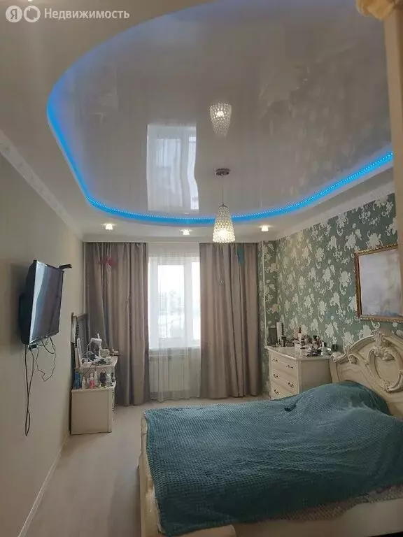 2-комнатная квартира: Якутск, улица Богдана Чижика, 1 (88 м) - Фото 1