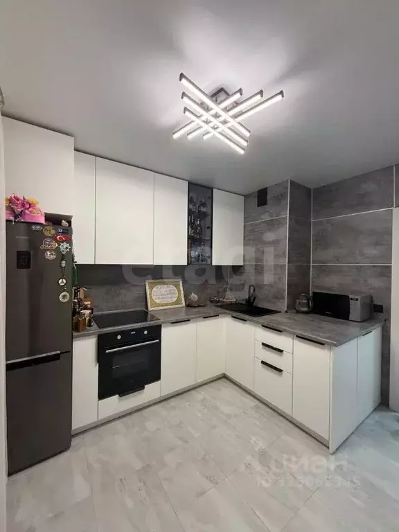 1-к кв. Татарстан, Альметьевск ул. Бигаш, 139 (40.0 м) - Фото 1