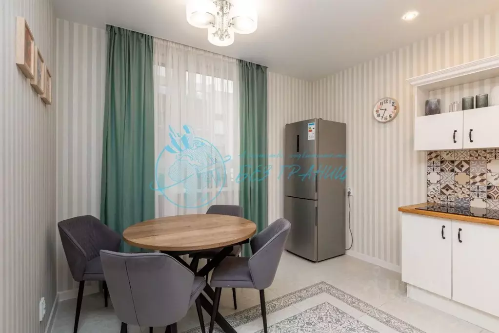 3-к кв. Свердловская область, Екатеринбург ул. Николая Островского, 2 ... - Фото 1