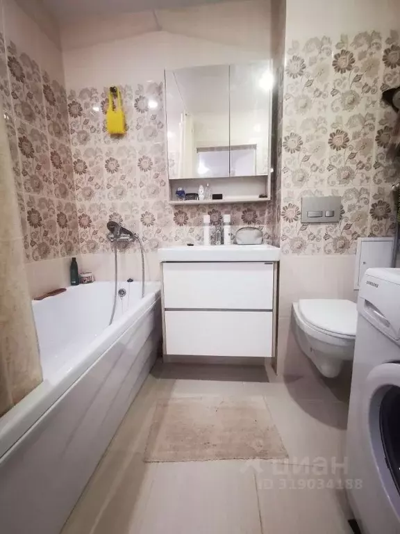 1-к кв. Удмуртия, Ижевск ул. Ухтомского, 14 (35.0 м) - Фото 1