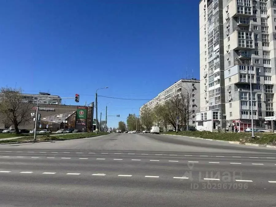 Офис в Нижегородская область, Нижний Новгород ул. Германа Лопатина, 2 ... - Фото 0