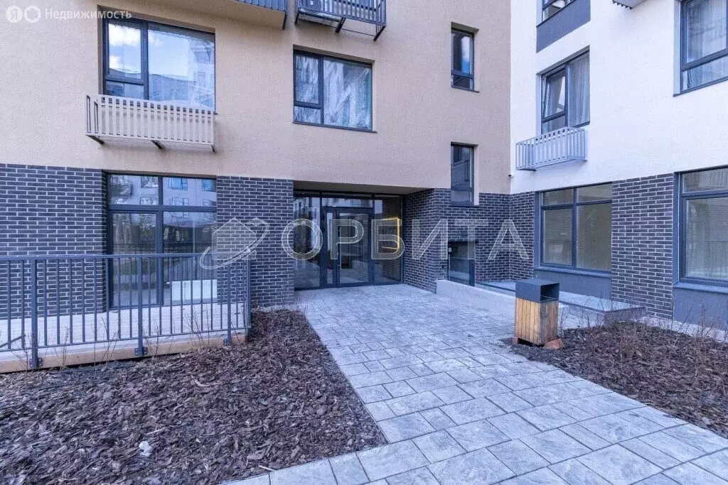 2-комнатная квартира: Тюмень, улица Василия Подшибякина, 11 (59 м) - Фото 2