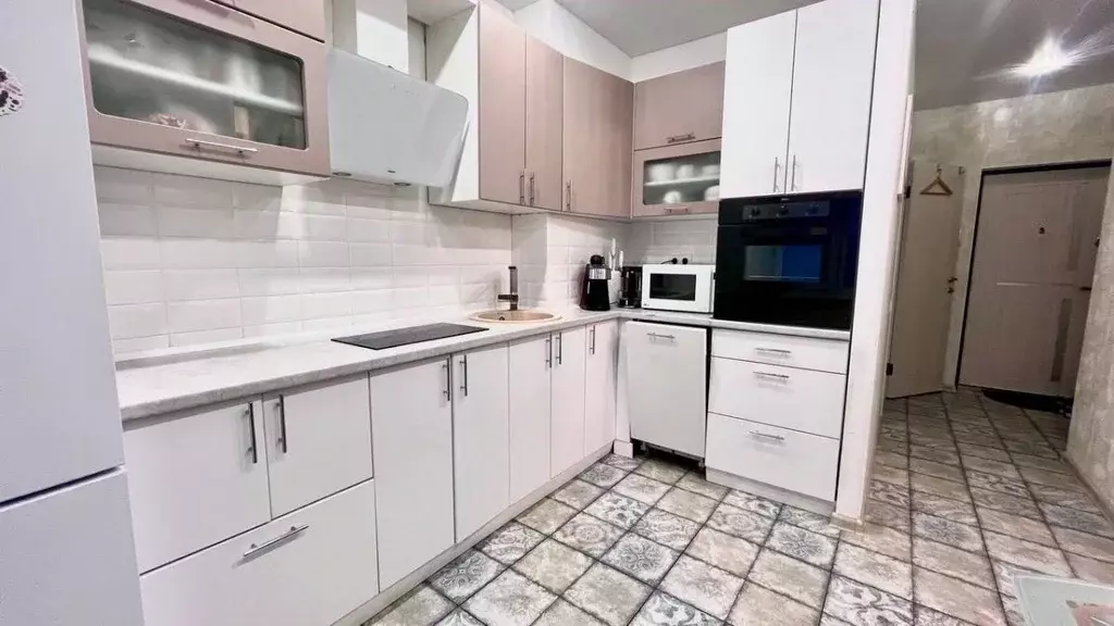 1-к кв. Волгоградская область, Волгоград Промышленная ул., 10 (34.6 м) - Фото 0