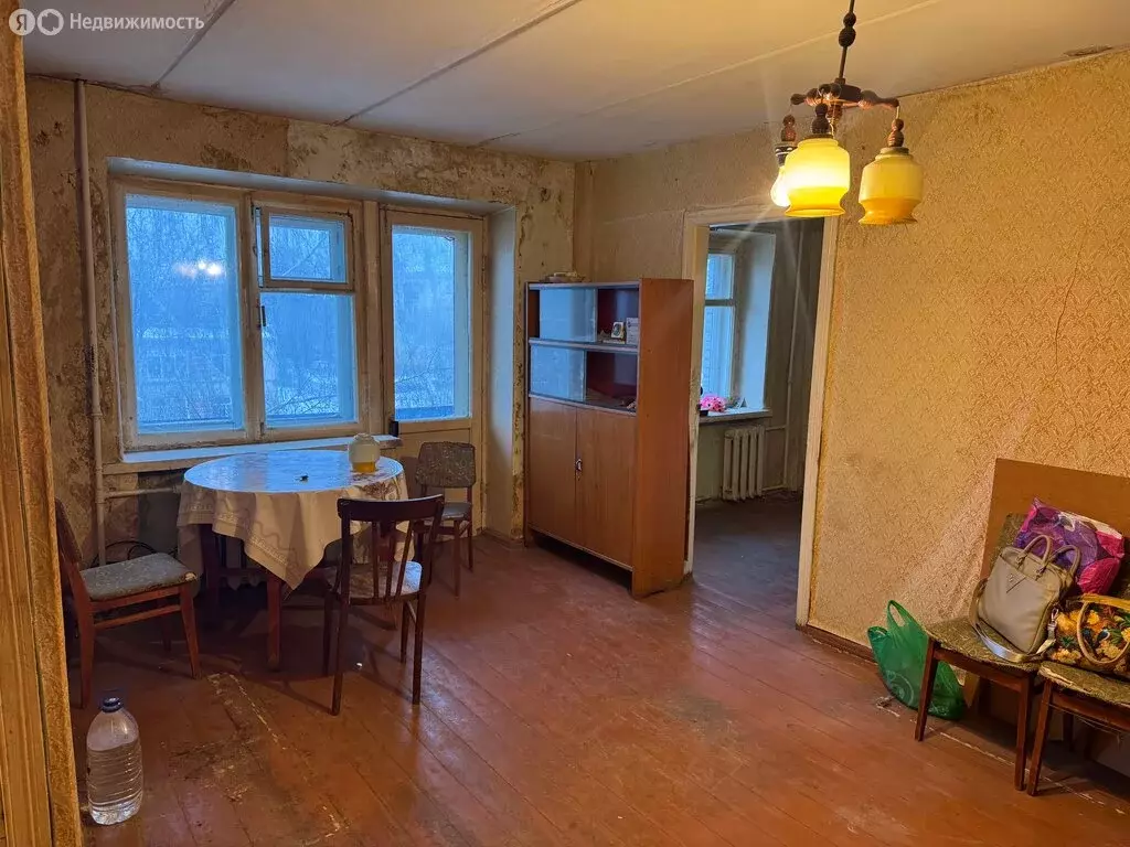 3-комнатная квартира: Дзержинск, улица Грибоедова, 42А (56 м) - Фото 1